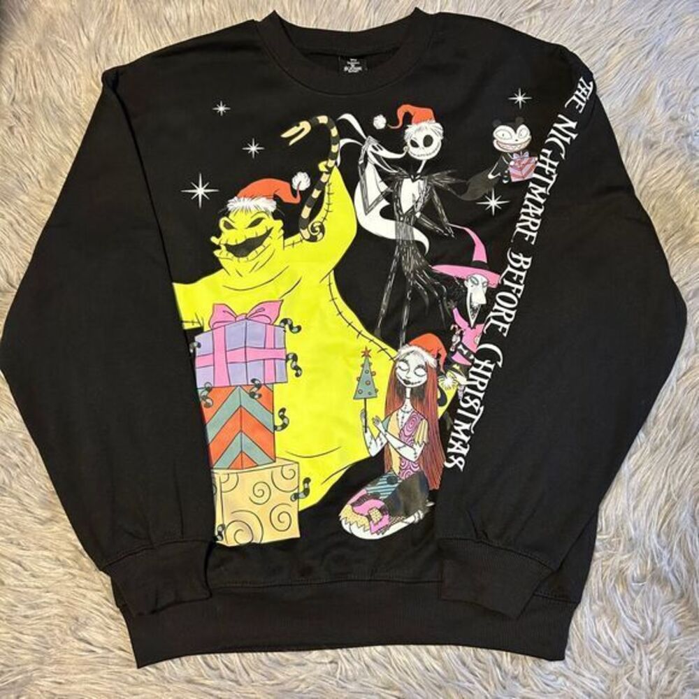 Disney The Nightmare Before Christmas Sweatshirt Women Size XS (0-2) Black Shirt